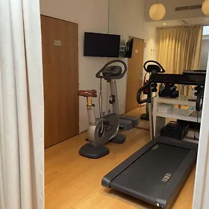 Le Six 4* Parigi